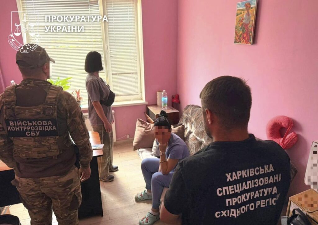 Харків: Лікарка-шахрайка оформлювала фіктивну вагітність за 2500 доларів