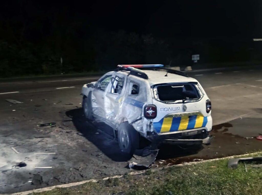 Поранення на Харківщині: Двоє поліцейських постраждали від російського дрона.