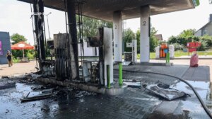 Харків: ракетний удар по АЗС, є жертви. Окупанти ціляться в інфраструктуру.