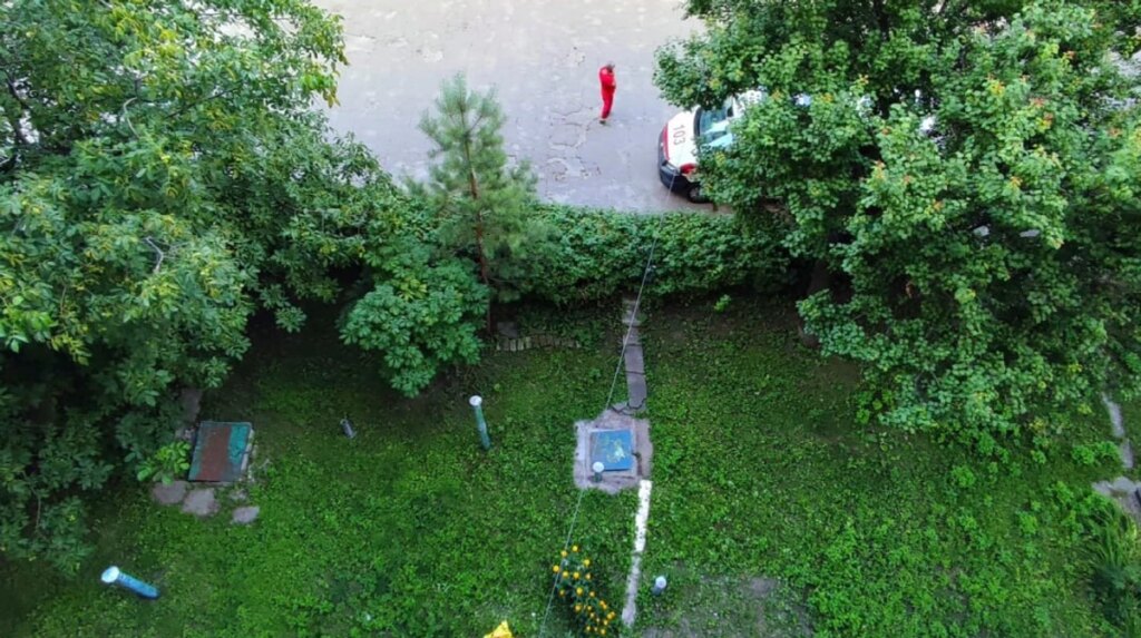 Харків: трагедія на п'ятому поверсі. Трирічна дитина випала з вікна.
