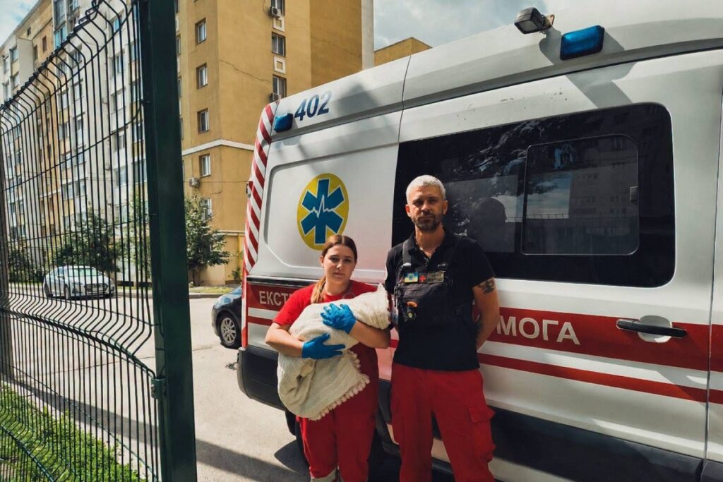 Харківські ангели: народження життя в екстрених обіймах