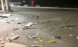 Харків під обстрілом "Молнії": РФ атакувала АЗС, є руйнування (фото).
