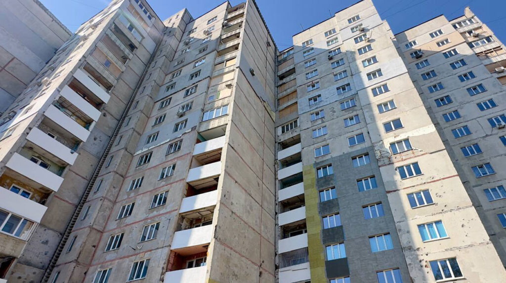 На проспекті Людвіга Свободи відроджують будинок