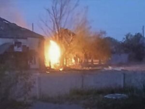 Двічі атакований Золочів: п’ять пошкоджених будинків і постраждалі після ударів РФ