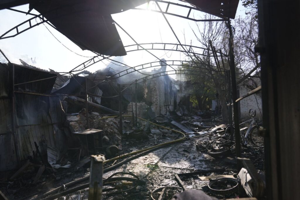 На Харківщині: росіяни вбили трьох жінок у Лозівській громаді. Фото.