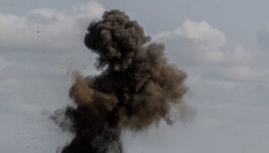 РФ двічі вдарила по Балаклії: двоє загиблих, є поранені