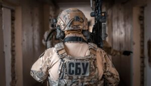 СБУ на Харківщині затримала «рибалку»-коригувальника, який наводив російські удари по Силах оборони