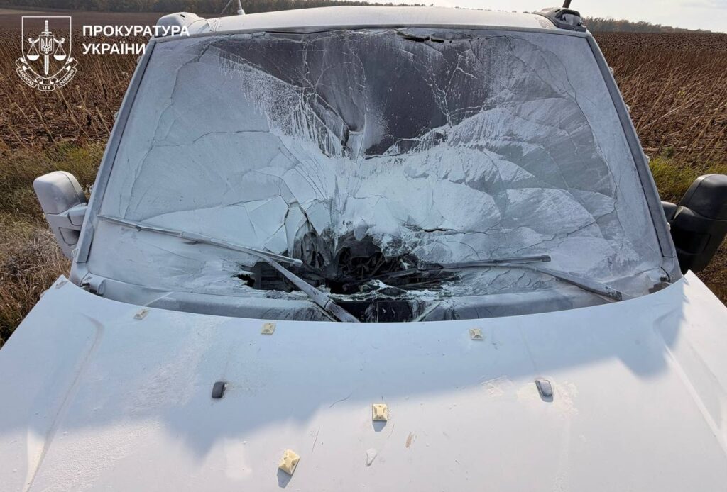 FPV-дрони РФ атакували авто на Харківщині: є загиблі та поранені.