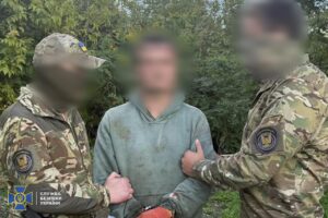 СБУ спіймала агента ГРУ, що готував вибухові схрони для терактів у Харкові (оновлено)